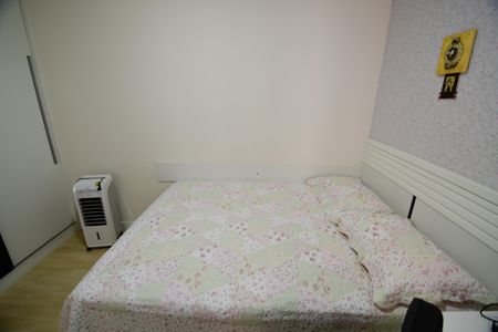 Apartamento à venda com 137m², 4 quartos e 3 vagasQuarto 2