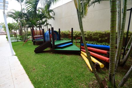 Apartamento à venda com 137m², 4 quartos e 3 vagasÁrea comum - Playground