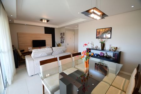 Apartamento à venda com 137m², 4 quartos e 3 vagasSala