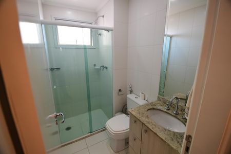 Apartamento à venda com 137m², 4 quartos e 3 vagasBanheiro Social