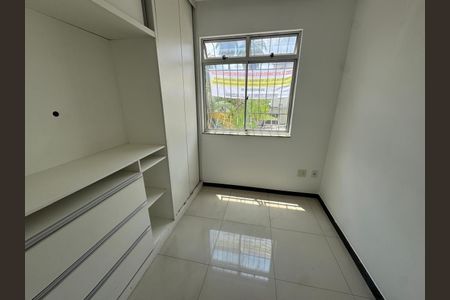 Apartamento à venda com 72m², 3 quartos e 1 vagaFoto 01