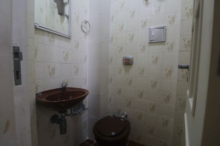 Apartamento para alugar com 125m², 3 quartos e 2 vagasBanheiro de serviço