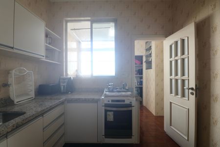 Apartamento para alugar com 125m², 3 quartos e 2 vagasCozinha