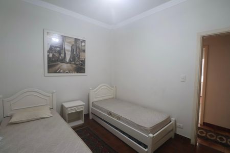 Apartamento para alugar com 125m², 3 quartos e 2 vagasQuarto 2