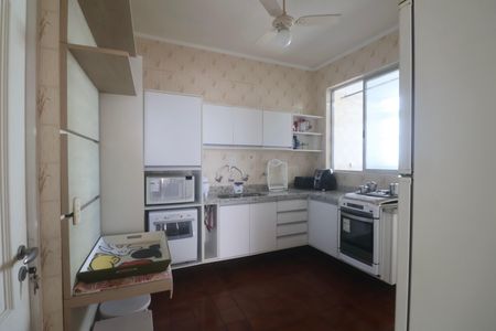 Apartamento para alugar com 125m², 3 quartos e 2 vagasCozinha