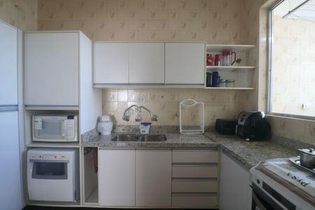 Apartamento para alugar com 125m², 3 quartos e 2 vagasCozinha