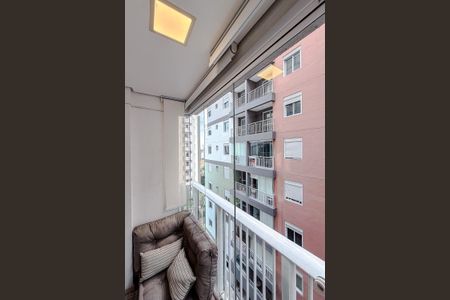 Apartamento para alugar com 47m², 2 quartos e 1 vagaVaranda da Suíte