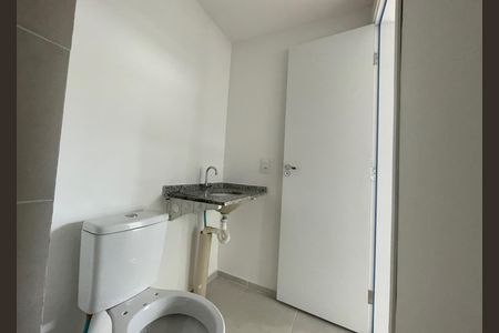 Apartamento à venda com 36m², 2 quartos e sem vagaBanheiro