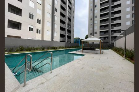 Apartamento à venda com 36m², 2 quartos e sem vagaÁrea comum - Piscina
