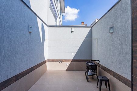 Casa à venda com 150m², 3 quartos e 2 vagasÁrea de Serviço e quintal