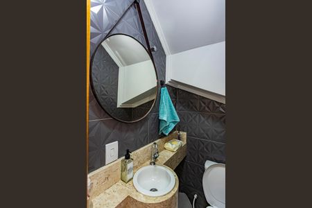 Casa à venda com 150m², 3 quartos e 2 vagasLavabo