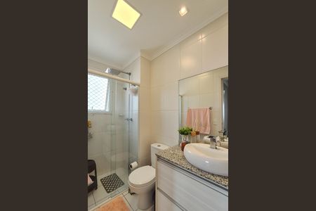 Apartamento à venda com 82m², 2 quartos e 1 vagaBanheiro Social