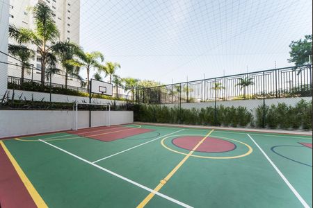 Apartamento à venda com 82m², 2 quartos e 1 vagaÁrea comum - quadra
