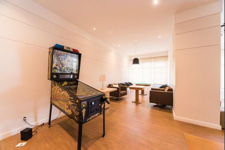 Apartamento à venda com 82m², 2 quartos e 1 vagaÁrea comum - jogos
