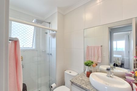 Apartamento à venda com 82m², 2 quartos e 1 vagaBanheiro Social