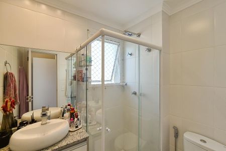 Apartamento à venda com 82m², 2 quartos e 1 vagaBanheiro da Suíte