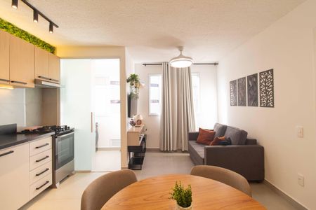 Sala e Cozinha de apartamento para alugar com 1 quarto, 36m² em Liberdade, São Paulo