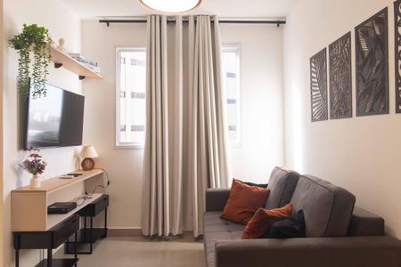 Sala e Cozinha de apartamento para alugar com 1 quarto, 36m² em Liberdade, São Paulo