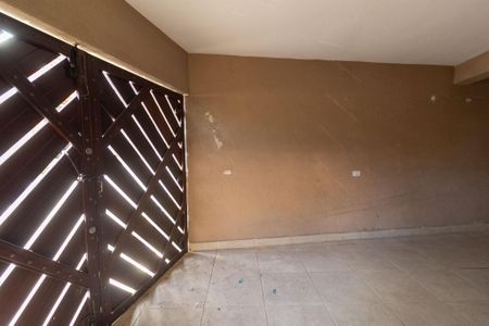Casa à venda com 120m², 2 quartos e 1 vagaGaragem