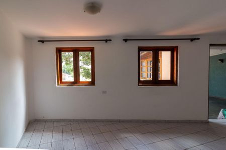 Sala de casa para alugar com 2 quartos, 120m² em Jardim Pedreira, São Paulo