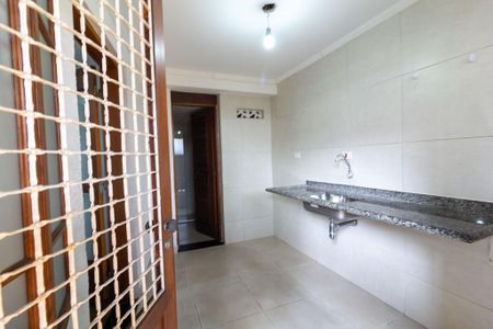 Casa à venda com 120m², 2 quartos e 1 vagaEdícula