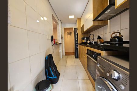 Apartamento à venda com 54m², 2 quartos e 1 vagaCozinha e Área de Serviço