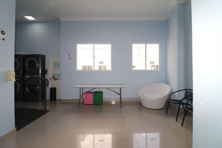 Apartamento para alugar com 50m², 2 quartos e 1 vagaÁrea comum - Lavanderia