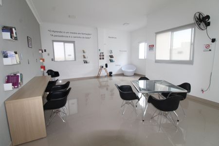 Apartamento para alugar com 50m², 2 quartos e 1 vagaÁrea comum - 