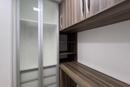 Apartamento para alugar com 72m², 3 quartos e 1 vagaCloset