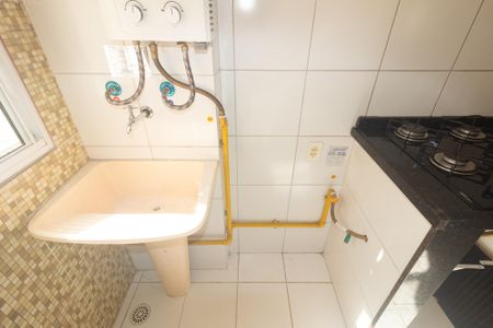 Apartamento para alugar com 56m², 3 quartos e 1 vaga Apartamento para alugar com 56m², 3 quartos e 1 vagaCozinha e Área de Serviço
