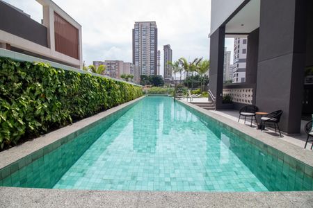 Studio para alugar com 25m², 1 quarto e sem vagaÁrea comum - Piscina