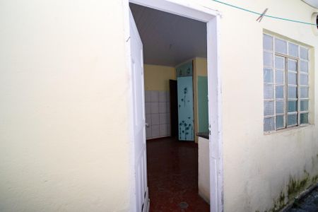 Casa para alugar com 35m², 1 quarto e sem vagaFachada