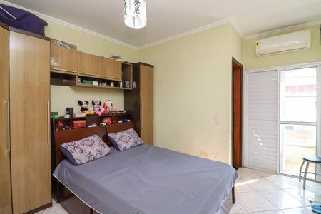 Casa de condomínio à venda com 115m², 2 quartos e 2 vagasSuíte 1