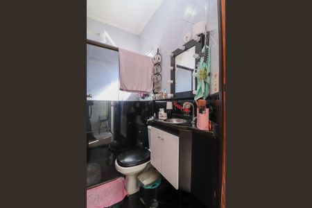 Casa de condomínio à venda com 115m², 2 quartos e 2 vagasBanheiro Suíte 1