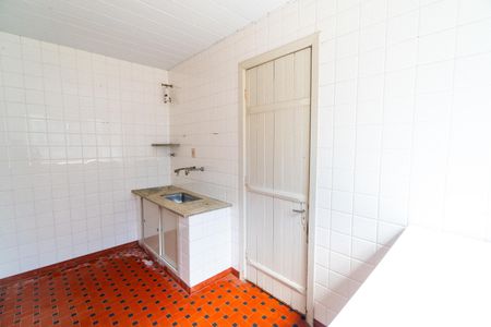 Casa à venda com 400m², 2 quartos e 1 vagaEdícula - Cozinha