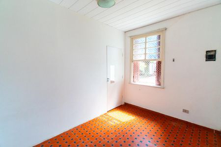 Casa à venda com 400m², 2 quartos e 1 vagaEdícula - Quarto