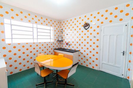 Casa à venda com 400m², 2 quartos e 1 vagaCozinha