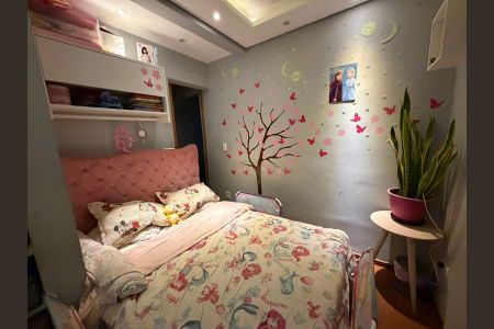 Casa à venda com 255m², 6 quartos e 5 vagas Casa à venda com 255m², 6 quartos e 5 vagasQuarto