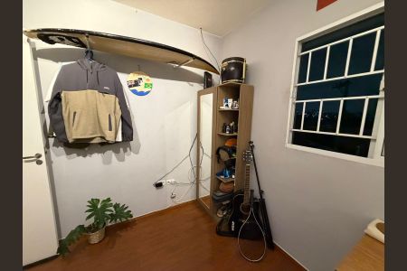 Casa à venda com 255m², 6 quartos e 5 vagas Casa à venda com 255m², 6 quartos e 5 vagasQuarto