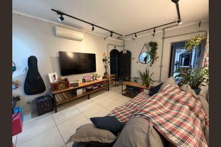 Sala de casa para alugar com 6 quartos, 255m² em Vila Sacadura Cabral, Santo André