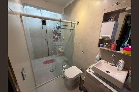Casa à venda com 255m², 6 quartos e 5 vagas Casa à venda com 255m², 6 quartos e 5 vagasBanheiro