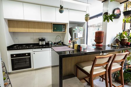 Apartamento à venda com 110m², 3 quartos e 2 vagasCozinha