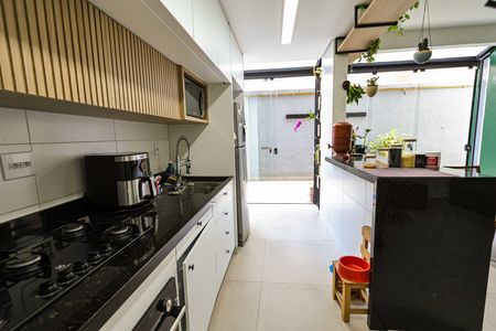 Apartamento à venda com 110m², 3 quartos e 2 vagasCozinha