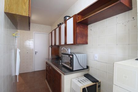 Apartamento à venda com 77m², 2 quartos e 1 vagaCozinha