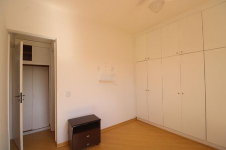 Apartamento à venda com 77m², 2 quartos e 1 vagaSuíte