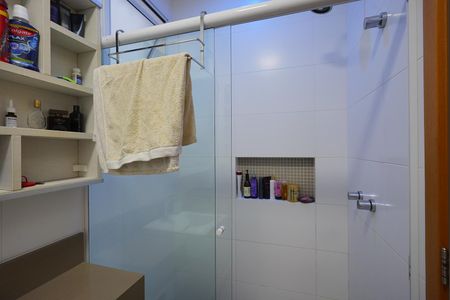 Apartamento para alugar com 117m², 2 quartos e 1 vagaBanheiro da Suíte