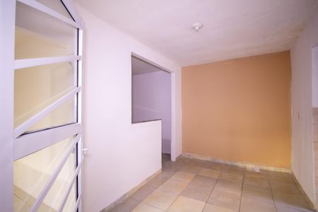 Casa para alugar com 42m², 1 quarto e sem vagaSala