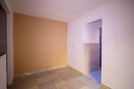 Casa para alugar com 42m², 1 quarto e sem vagaSala