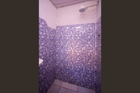 Casa para alugar com 42m², 1 quarto e sem vagaBanheiro