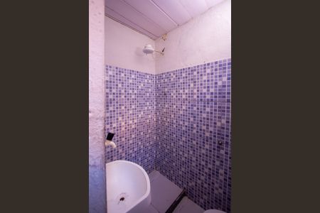 Casa para alugar com 42m², 1 quarto e sem vagaBanheiro